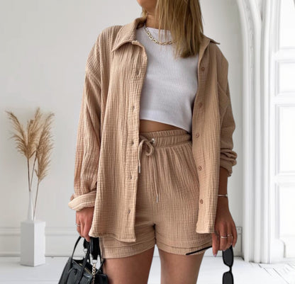 Ensemble femme chic décontracté – Chemise manches longues & short taille haute